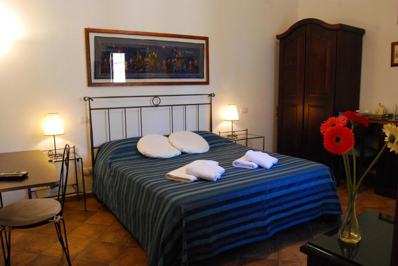B&B Corte Barocca Lecce Exterior foto